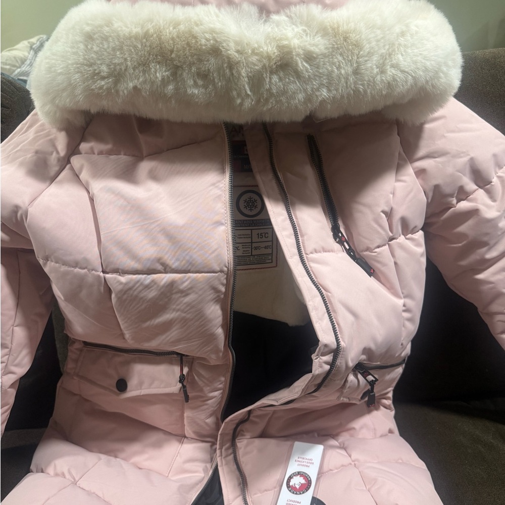 Women's Pink Puffer Jacket with Faux Fur Trim